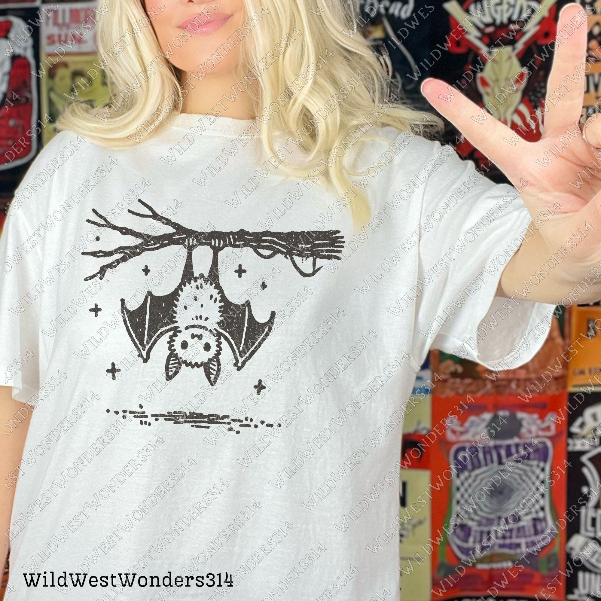 Cute Hanging Bat Halloween Png, Halloween Lover Png, Spooky Png, Spooky Cute, Halloween Animals, Spooky, Western Halloween, Halloweeners Png