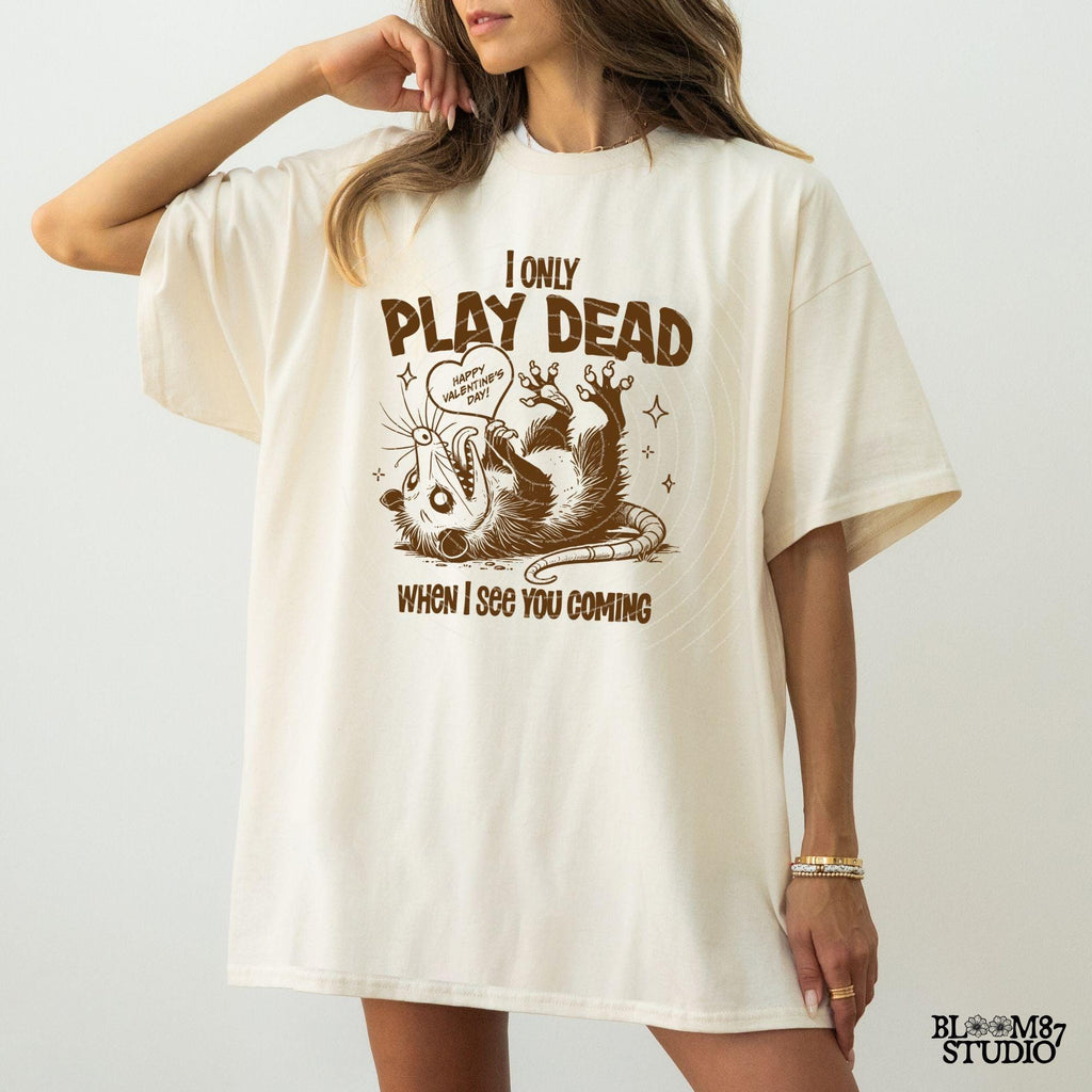 I Only Play Dead When I See You Coming Design, Funny Valentine Shirt Design, Vintage Retro Funny Possum, Anti Valentine Sublimation Stickers