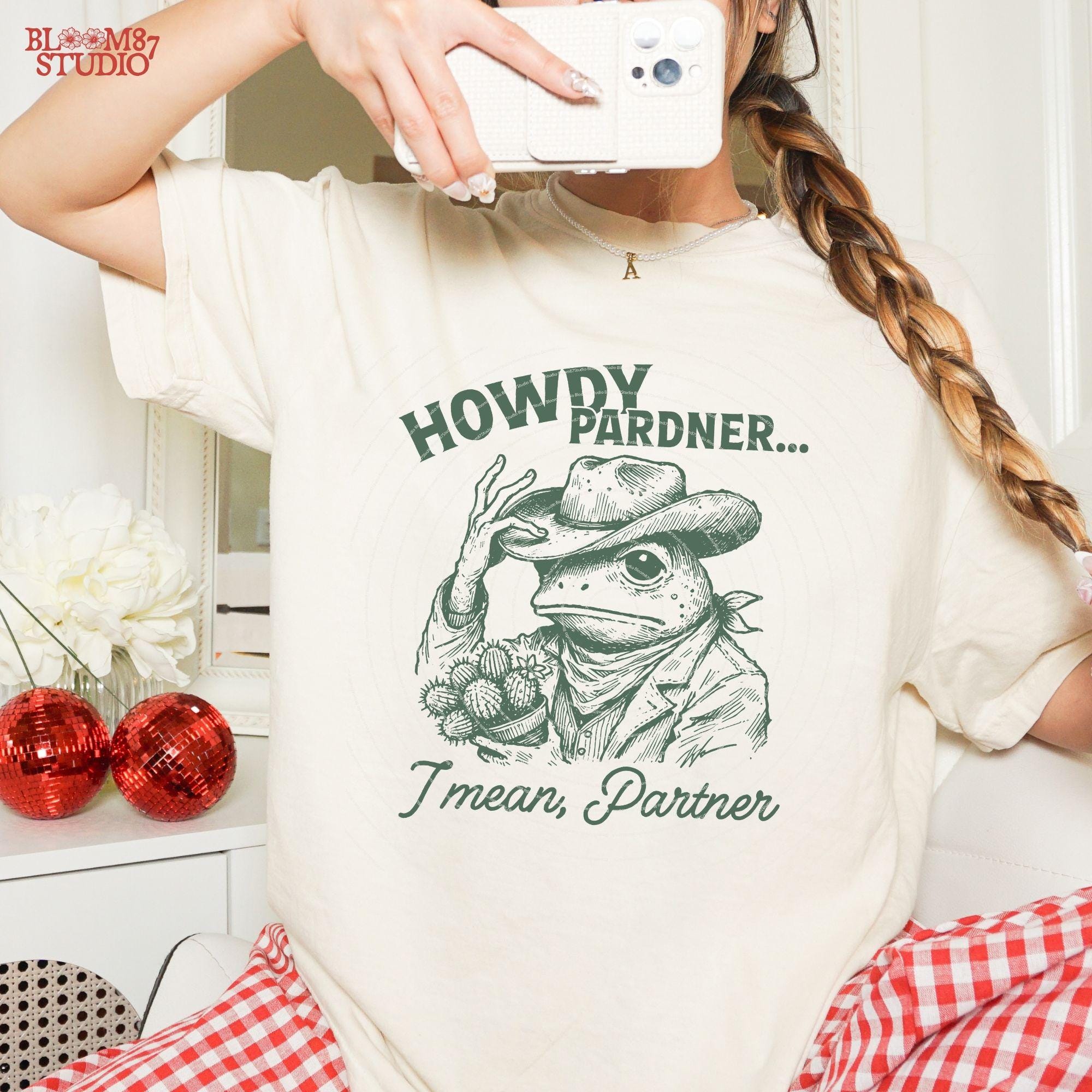 Howdy Pardner Frog Png, Funny Frog, Cowboy Toad, Cowboy Frog Png, Funny Western design for Sublimation, Retro Western Animal Humor Design