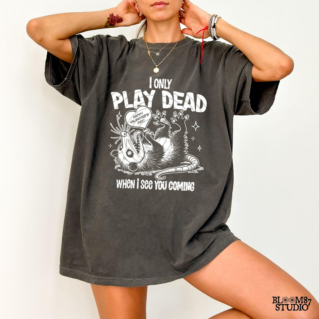 I Only Play Dead When I See You Coming Design, Funny Valentine Shirt Design, Vintage Retro Funny Possum, Anti Valentine Sublimation Stickers