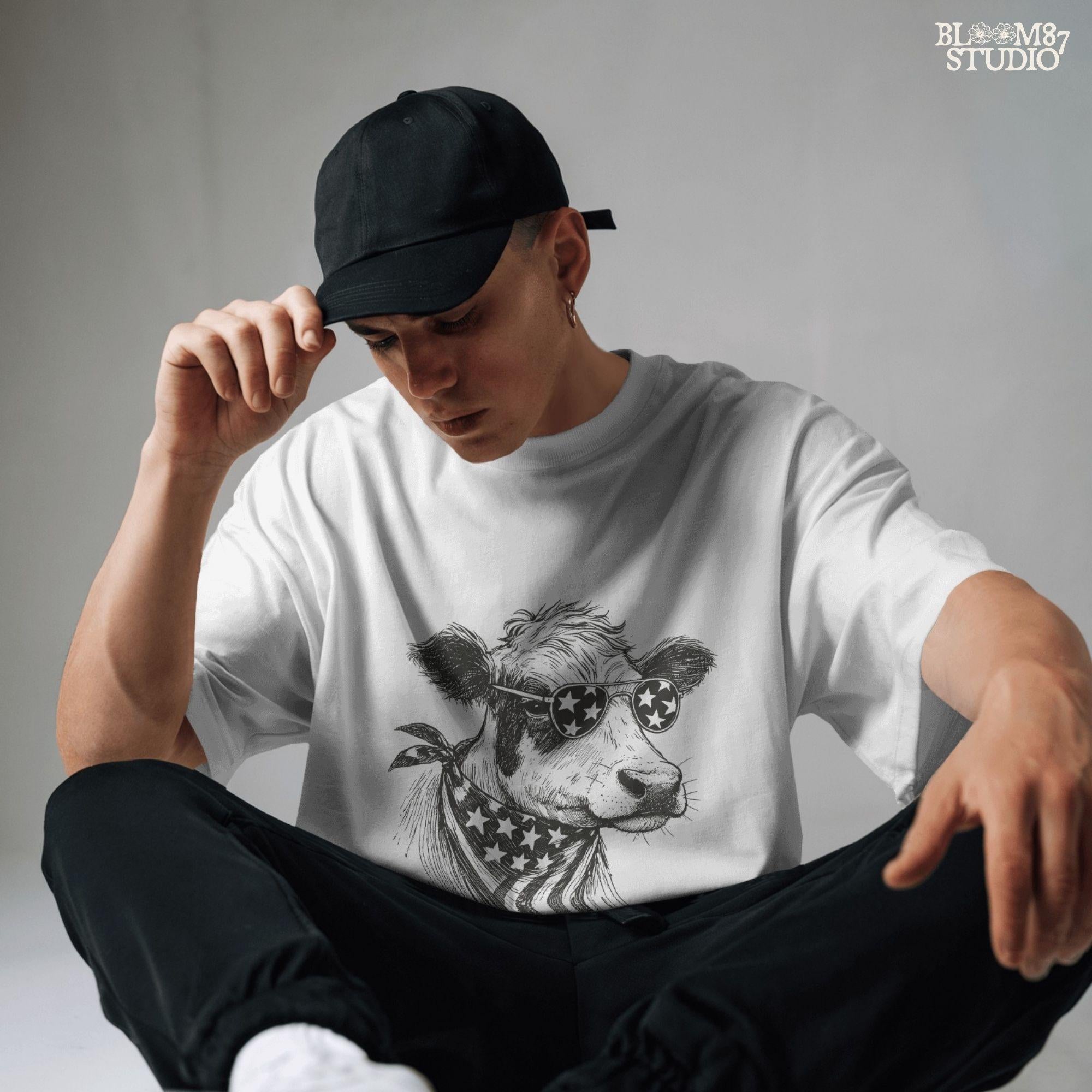 Patriotic Cow PNG, 4th of July Cow Sublimation, American Flag Bandana Design, Farm Shirt PNG, Country Western USA,American Vintage Cow Print