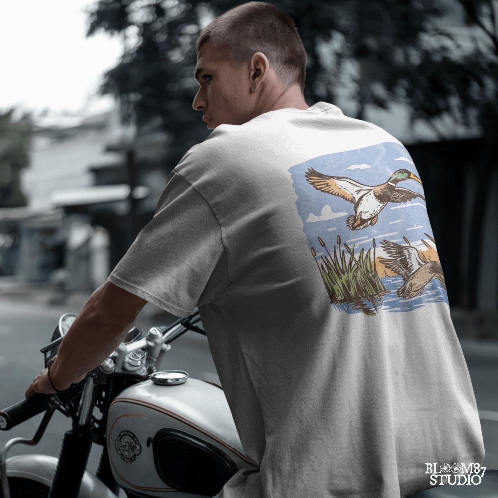 Mallard Duck PNG, Marsh Hunting PNG, Flying Duck PNG, Vintage Duck Hunt Scene Png,Waterfowl Sublimation,Wetland Shirt Design,Vintage Graphic