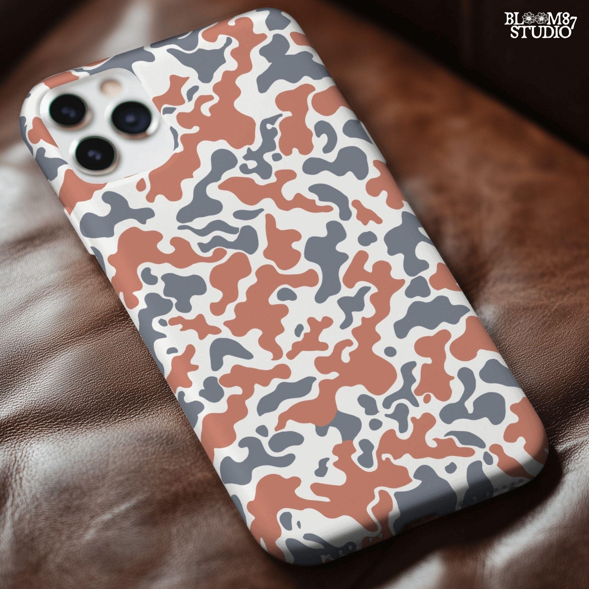 Seamless red, white, and blue camouflage pattern – patriotic USA camo PNG for 4th of July, veterans, or American-themed sublimation.