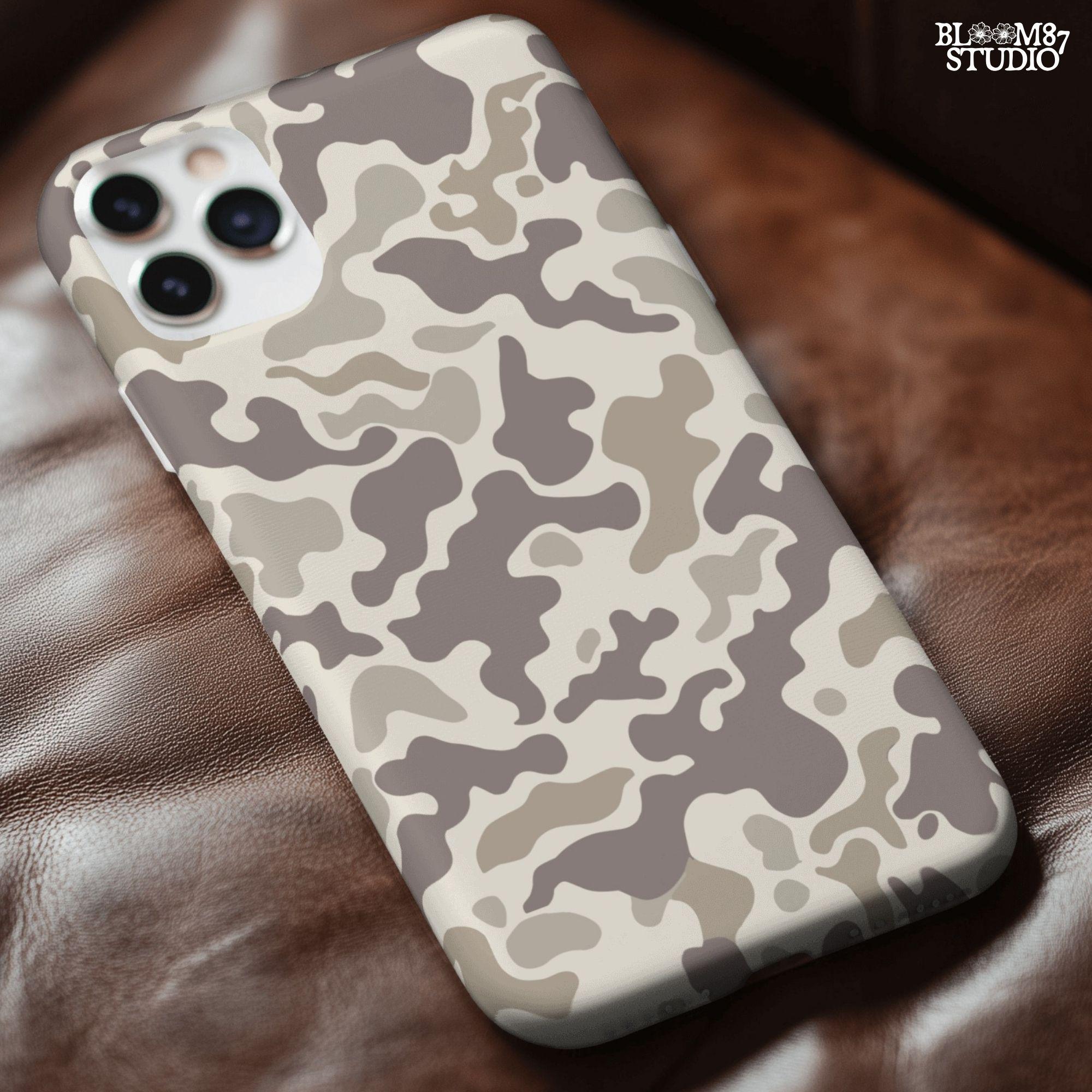 Seamless desert camouflage pattern in tan, beige, and brown tones – military style background for sublimation or digital use.