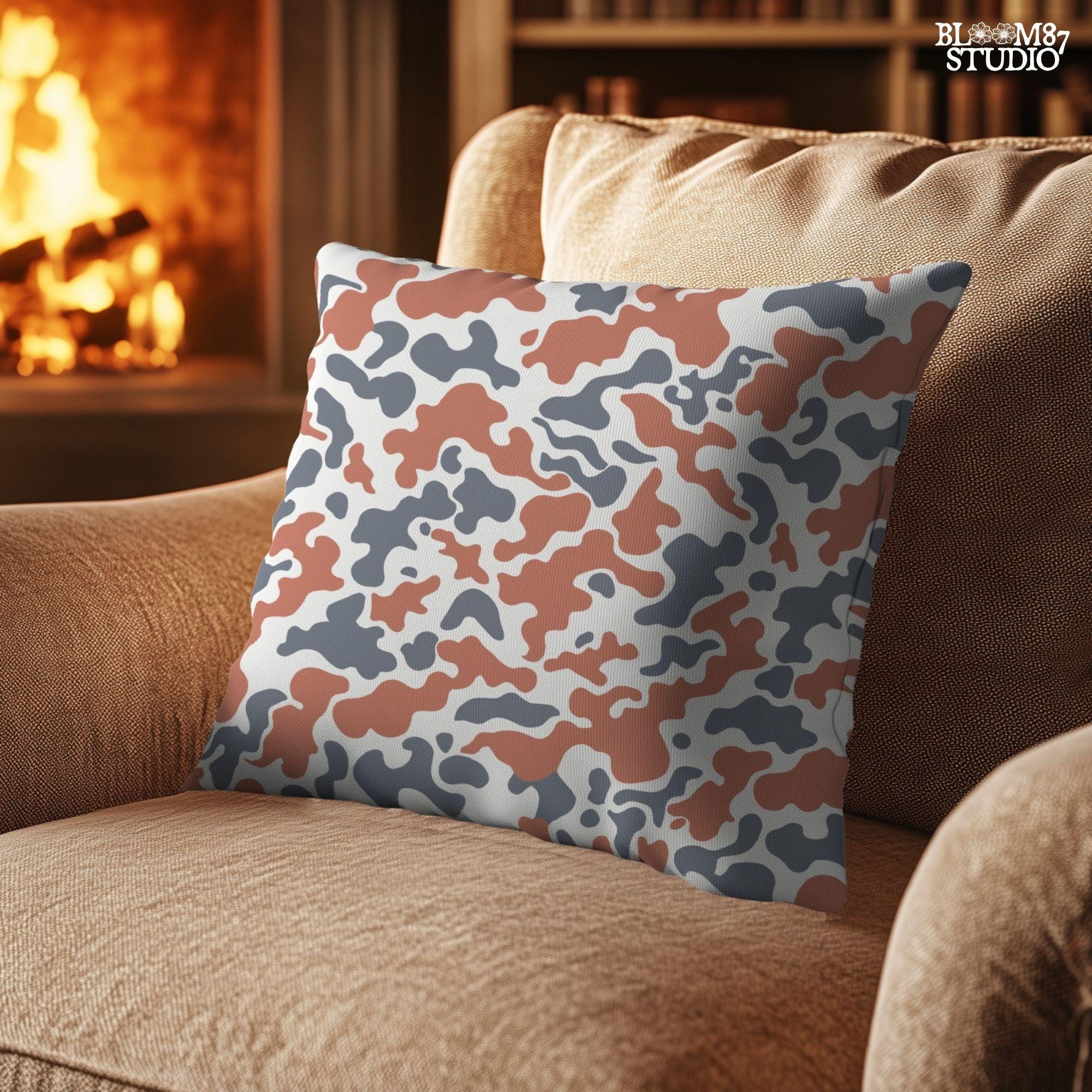 Seamless red, white, and blue camouflage pattern – patriotic USA camo PNG for 4th of July, veterans, or American-themed sublimation.