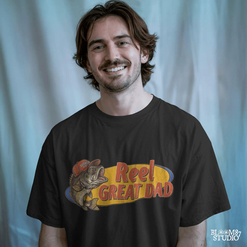 Funny fishing design with bass fish and “Reel Great Dad” text – vintage-style PNG for Father’s Day sublimation gift.