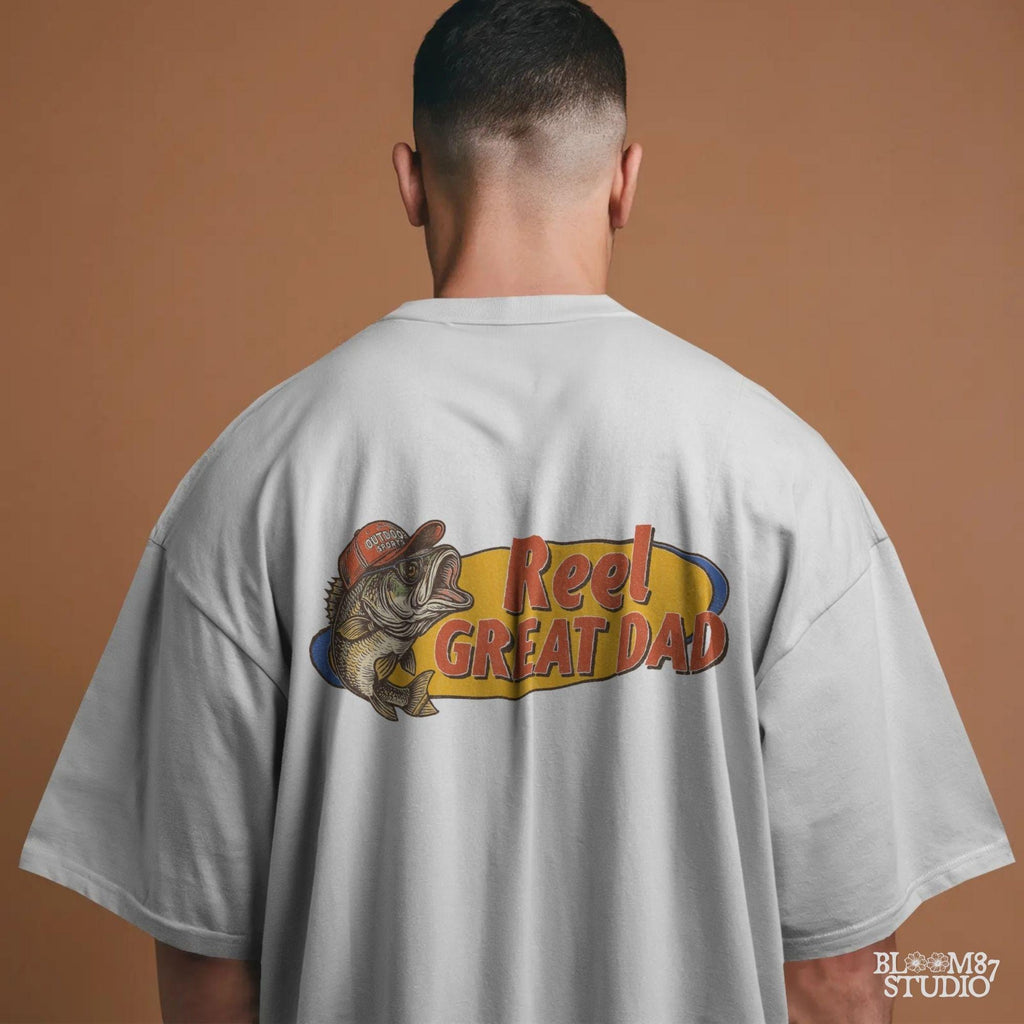 Funny fishing design with bass fish and “Reel Great Dad” text – vintage-style PNG for Father’s Day sublimation gift.