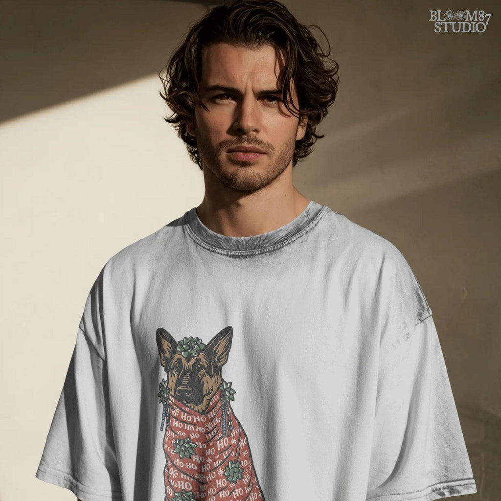 Solid Version: "German Shepherd dog wrapped in red Ho Ho Ho Christmas paper with green gift bows, cartoon style PNG for holiday sublimation projects"

Distressed Version: "Vintage-style distressed PNG of a German Shepherd wrapped in Christmas gift paper with bows, perfect for rustic sublimation crafts"